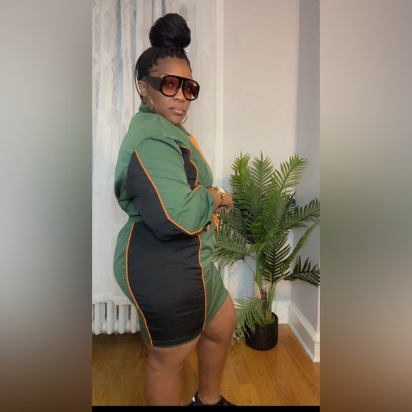 2piece skirt and jacket set - Picture 2 of 3